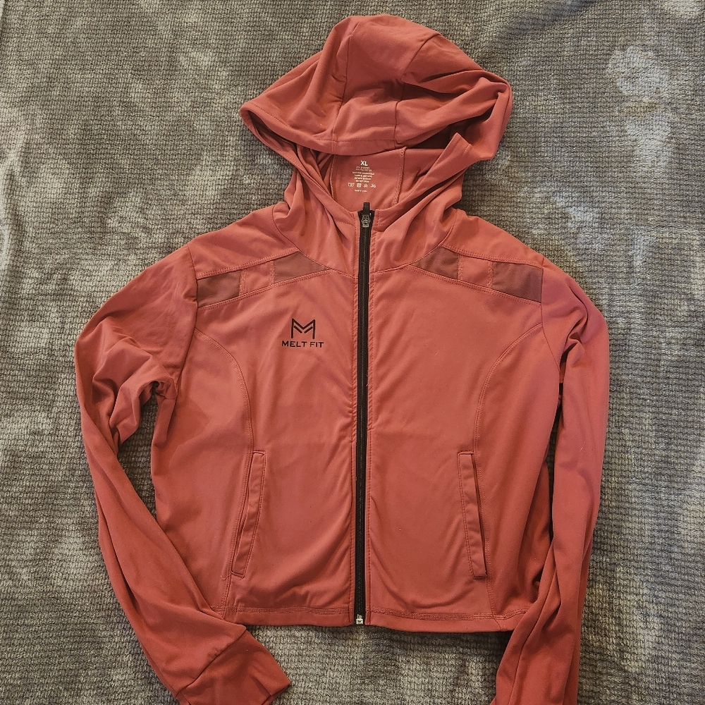 Melt Fit Essentials Womens Crop Hoodie, Size XL, DARK ROSE MESH POCKETS, ZIPPER